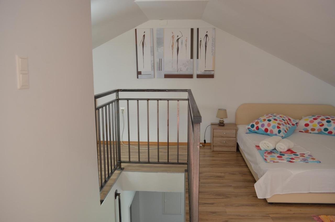 Villa Manuela Draga Bascanska Ngoại thất bức ảnh