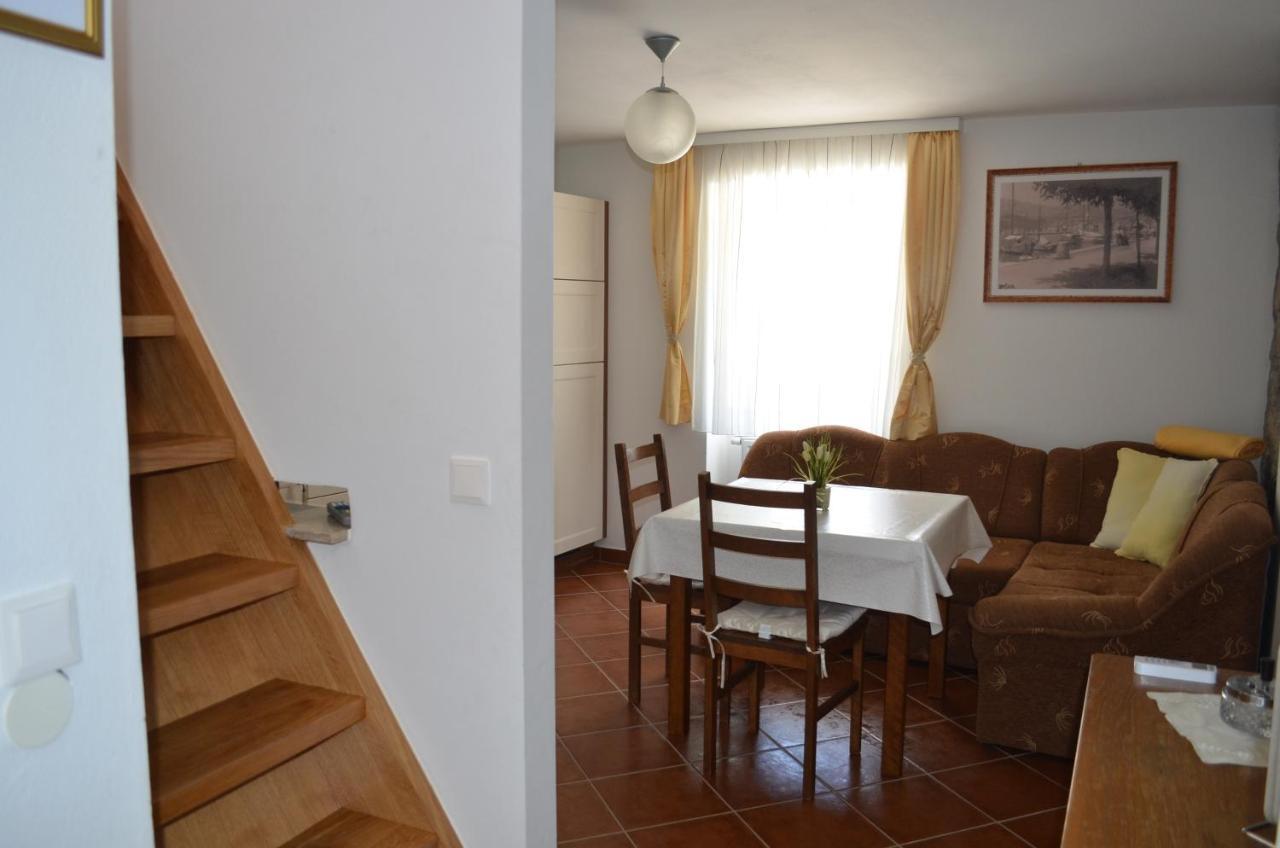 Villa Manuela Draga Bascanska Ngoại thất bức ảnh